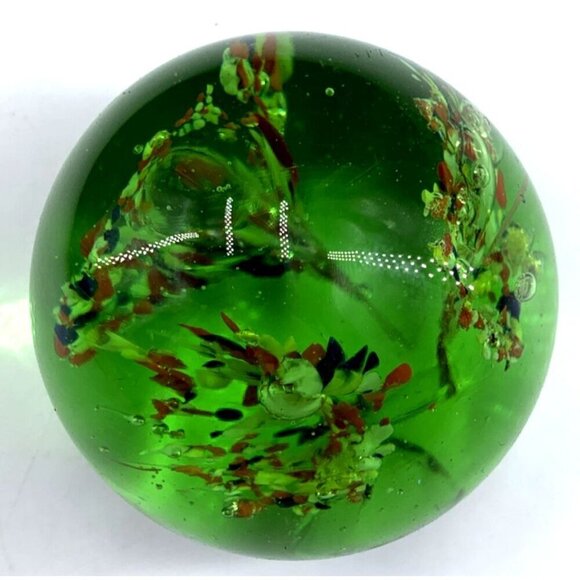 Art Glass Paperweight Green Fireworks Hand Blown 2.5" Unsigned Vintage - Picture 5 of 6